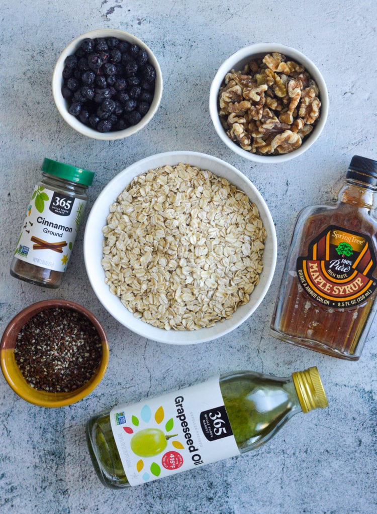 ingredients for blueberry maple trail mix